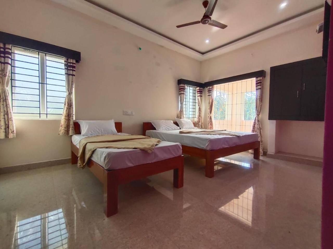 Bh Sunrise Villa Yercaud Esterno foto